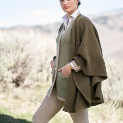 COUNTRY SOFT WOOL CAPE